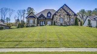 295 Sanctuary Court, Johnson City, TN 37615