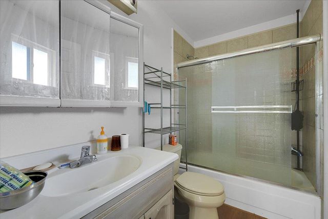 5423 Virginia Rd, Marysville, CA 95901