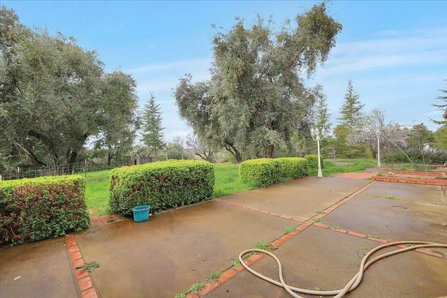 5423 Virginia Rd, Marysville, CA 95901