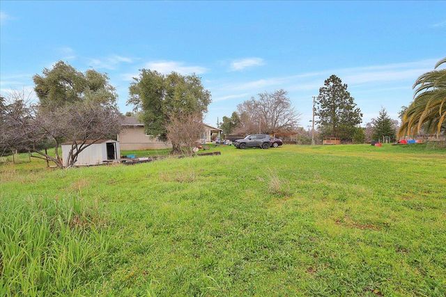 5423 Virginia Rd, Marysville, CA 95901