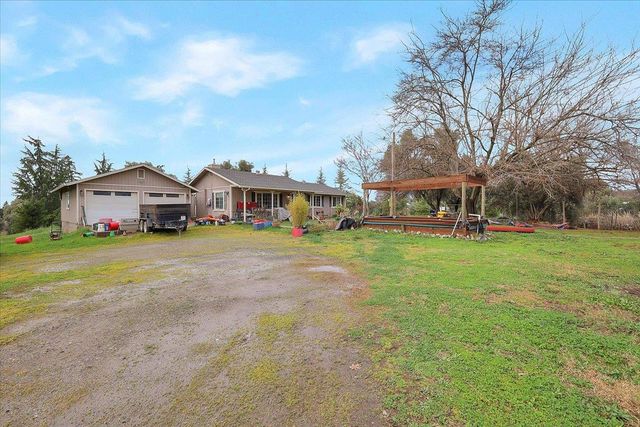 5423 Virginia Rd, Marysville, CA 95901