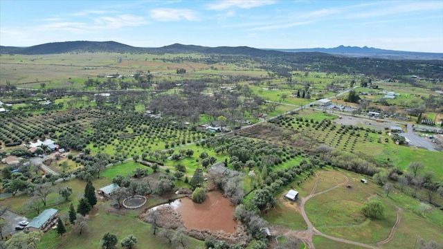 5423 Virginia Rd, Marysville, CA 95901