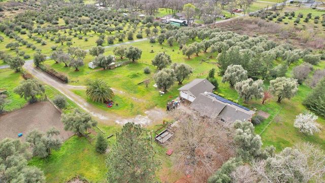 5423 Virginia Rd, Marysville, CA 95901