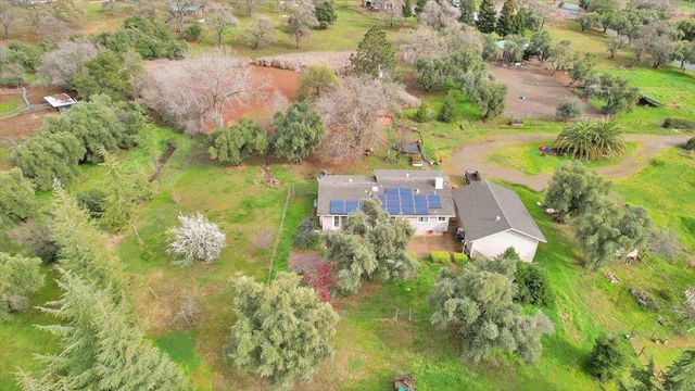 5423 Virginia Rd, Marysville, CA 95901