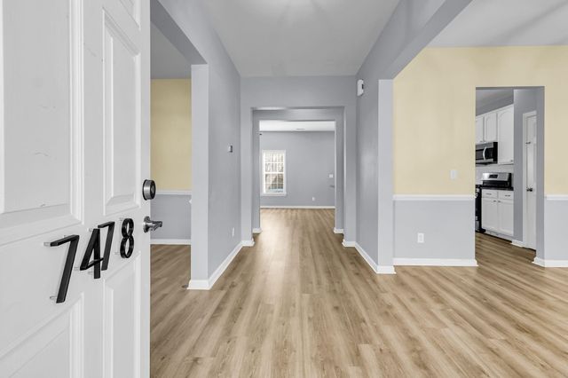 7478 Hawks Circle, Hanahan, SC 29410