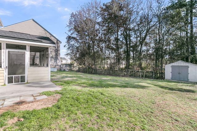 7478 Hawks Circle, Hanahan, SC 29410