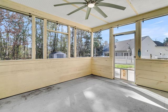 7478 Hawks Circle, Hanahan, SC 29410
