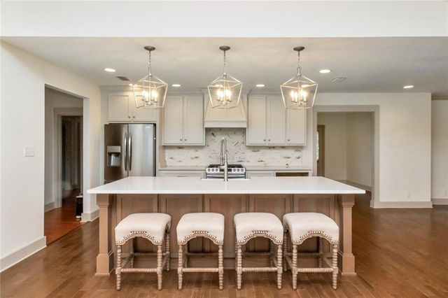 305 Springwood N Drive, Mobile, AL 36608