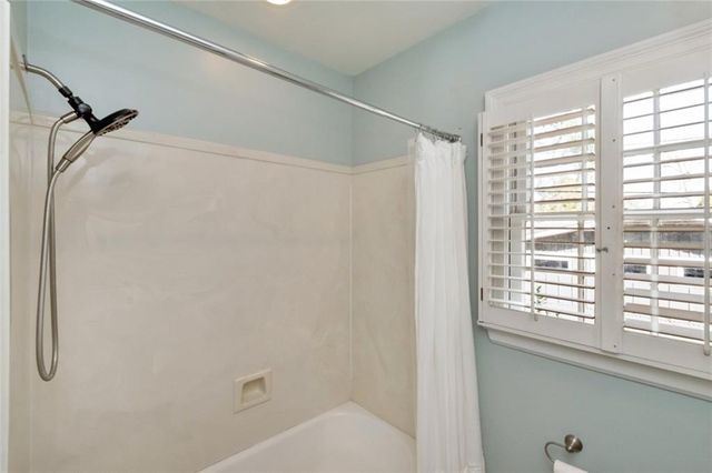 305 Springwood N Drive, Mobile, AL 36608