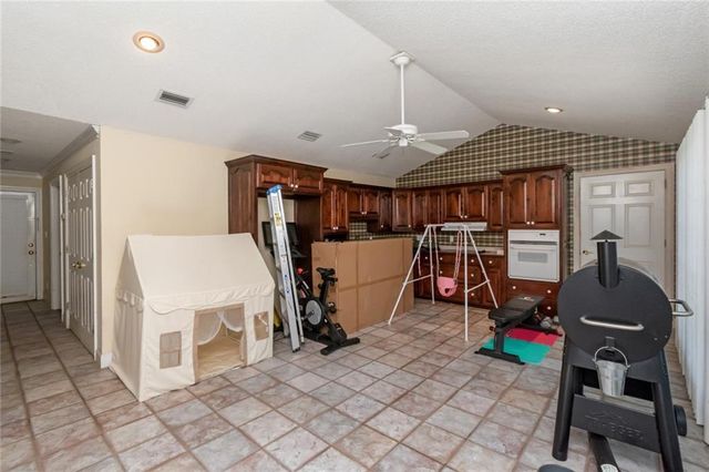 305 Springwood N Drive, Mobile, AL 36608