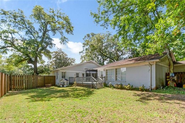 305 Springwood N Drive, Mobile, AL 36608