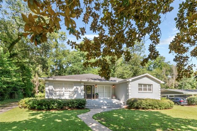 305 Springwood N Drive, Mobile, AL 36608