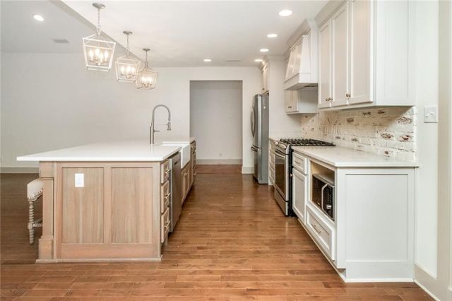 305 Springwood N Drive, Mobile, AL 36608