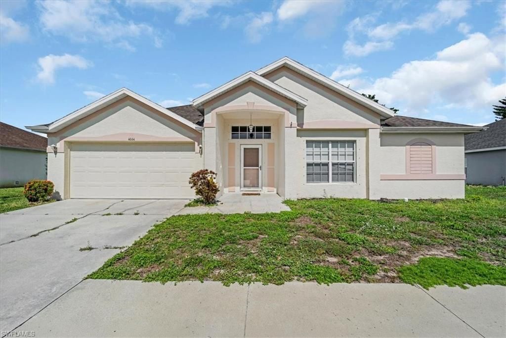 4664 Varsity CIR, LEHIGH ACRES, FL 33971 — exterior