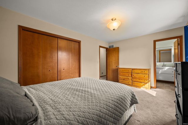 706 Alana Drive, Goshen, IN 46526