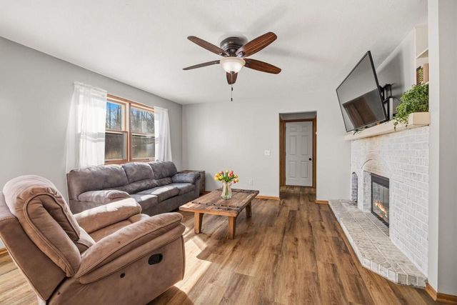 4828 N Brentwood Drive, Milton, WI 53563