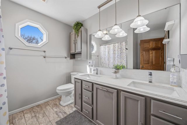 4828 N Brentwood Drive, Milton, WI 53563