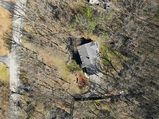 4828 N Brentwood Drive, Milton, WI 53563