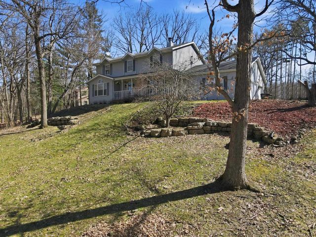 4828 N Brentwood Drive, Milton, WI 53563