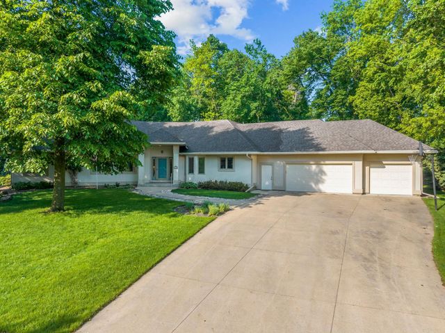 1145 Taro Lane SW, Rochester, MN 55902