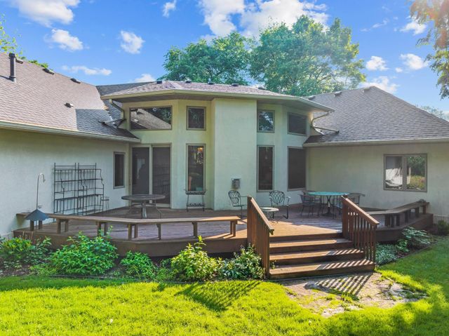 1145 Taro Lane SW, Rochester, MN 55902