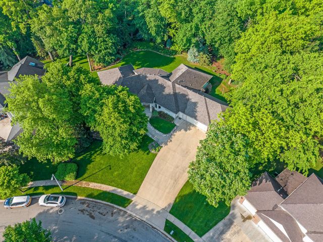 1145 Taro Lane SW, Rochester, MN 55902