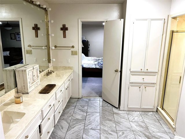 203 Jane Street, Groesbeck, TX 76642