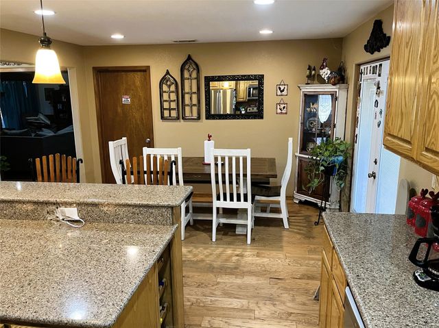 203 Jane Street, Groesbeck, TX 76642