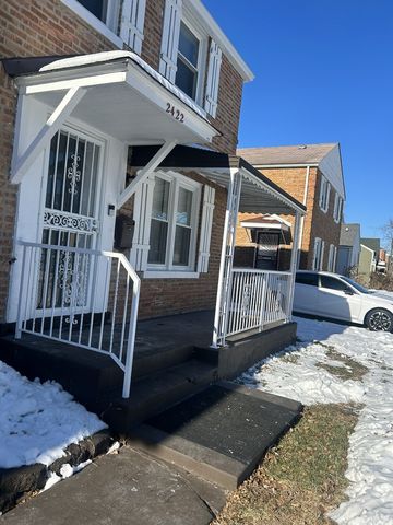2422 S 12th Avenue, Broadview, IL 60155