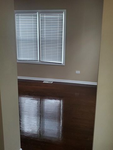 2422 S 12th Avenue, Broadview, IL 60155