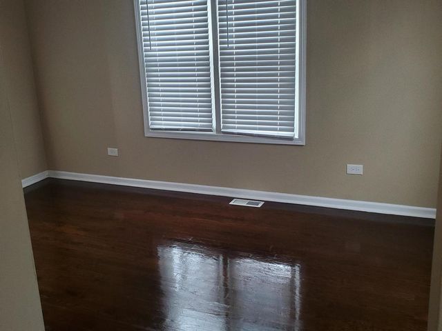 2422 S 12th Avenue, Broadview, IL 60155