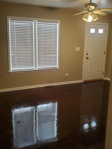 2422 S 12th Avenue, Broadview, IL 60155