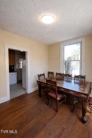 218 North Jones Street, Marion, VA 24354
