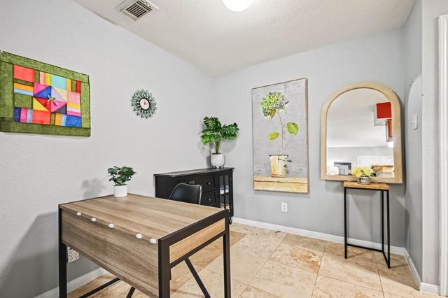 15534 Zabolio Drive 108, Webster, TX 77598