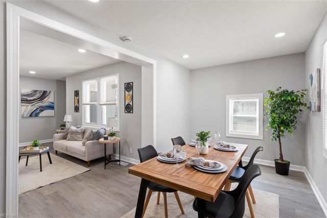 98 Nicholson ST, Portsmouth, VA 23702