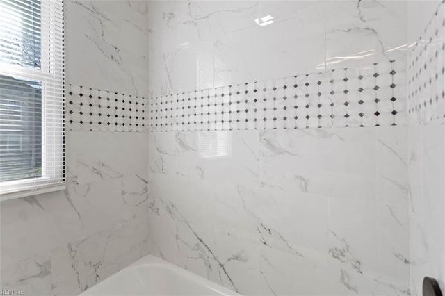 98 Nicholson ST, Portsmouth, VA 23702