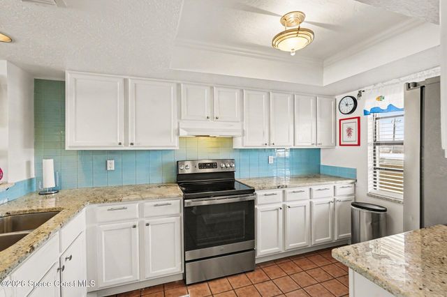 1095 N Highway A1a 203, Indialantic, FL 32903