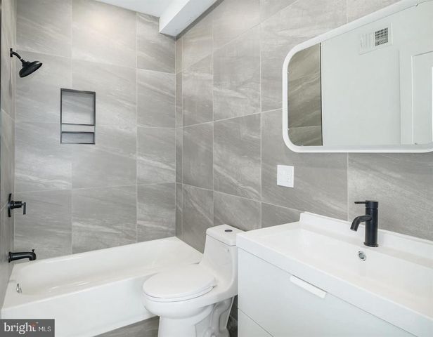 3957 WYALUSING AVE, Philadelphia, PA 19104