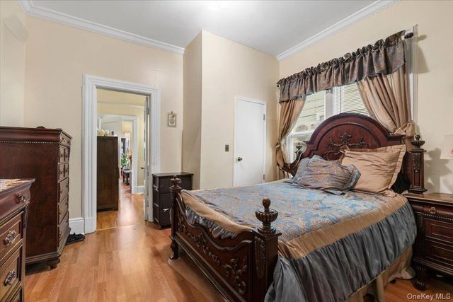 3713 Willett Avenue, Bronx, NY 10467