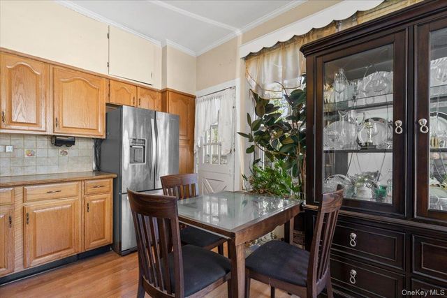 3713 Willett Avenue, Bronx, NY 10467