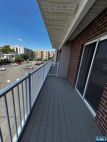 39 Union Street 201, Hackensack, NJ 07601