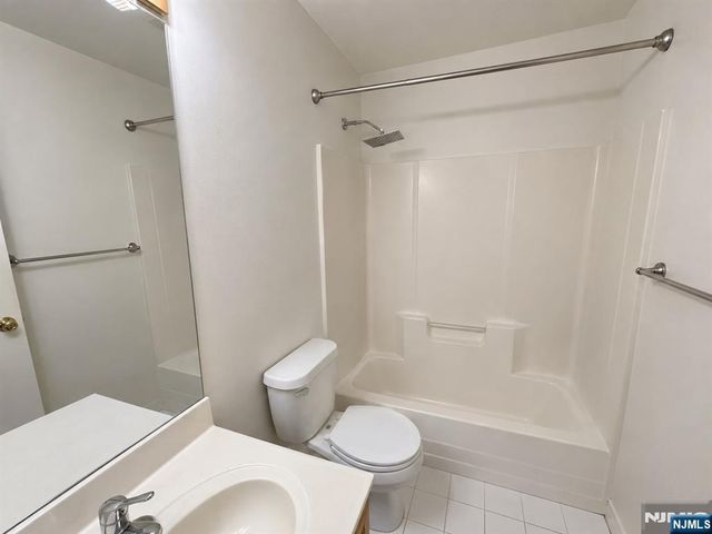 39 Union Street 201, Hackensack, NJ 07601