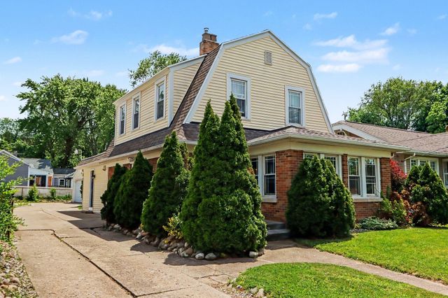 330 N Riverview Drive, Parchment City, MI 49004