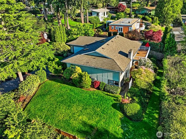 15419 62nd Avenue NE, Kenmore, WA 98028