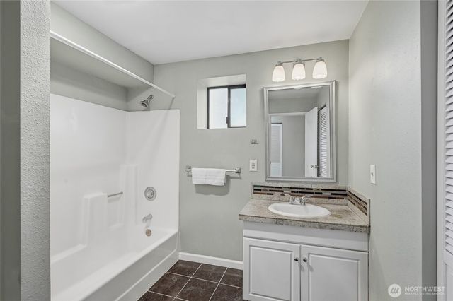 15419 62nd Avenue NE, Kenmore, WA 98028