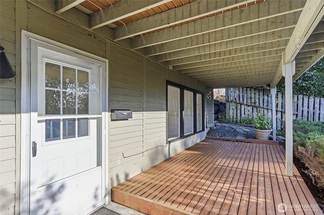15419 62nd Avenue NE, Kenmore, WA 98028