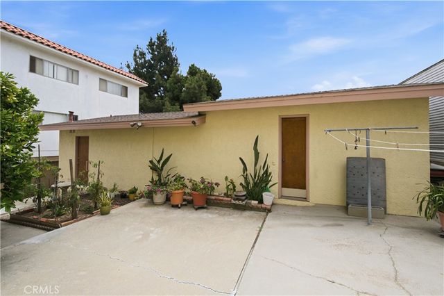 565 W 36th, San Pedro, CA 90731