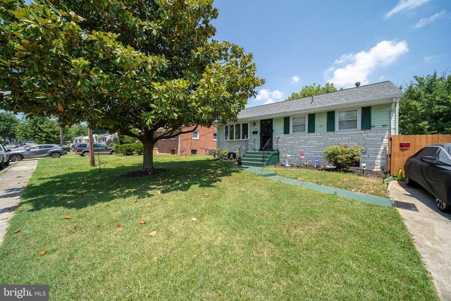 7126 E CEDAR ST, Landover, MD 20785