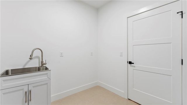 208 Indian Hills Trail, Marietta, GA 30068