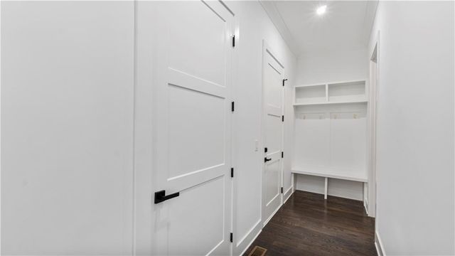 208 Indian Hills Trail, Marietta, GA 30068